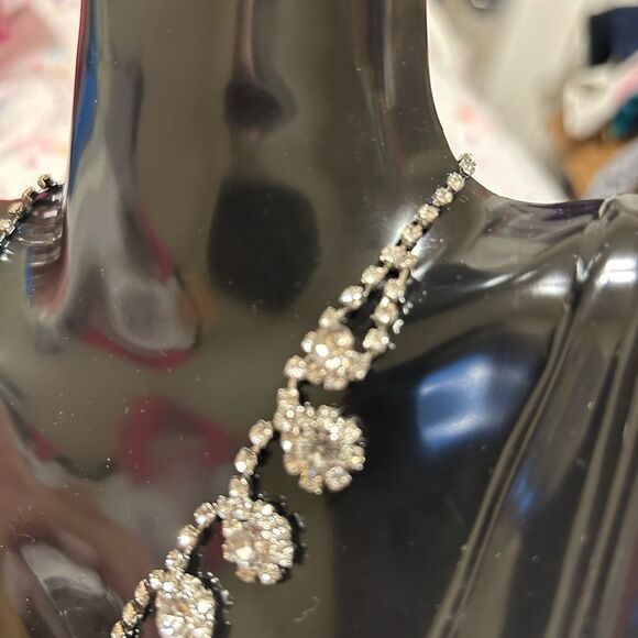 Paparazzi Silver Necklace with Crystal Clusters - Picture 7 of 15